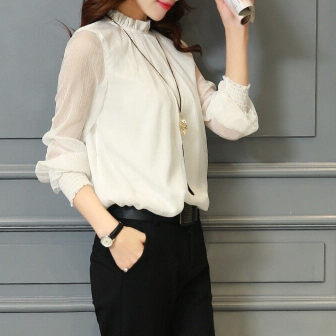 Camisa con volantes y mangas transparentes