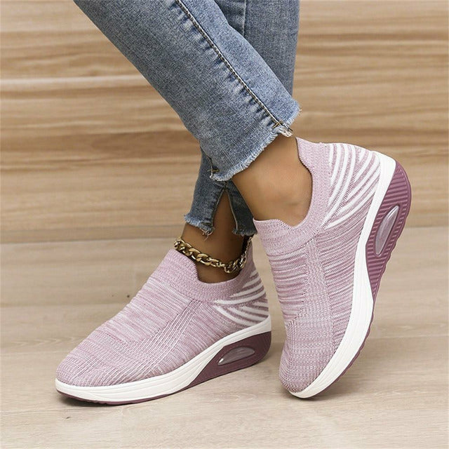 Light slip-on sneakers for women | Perfect for all seasons