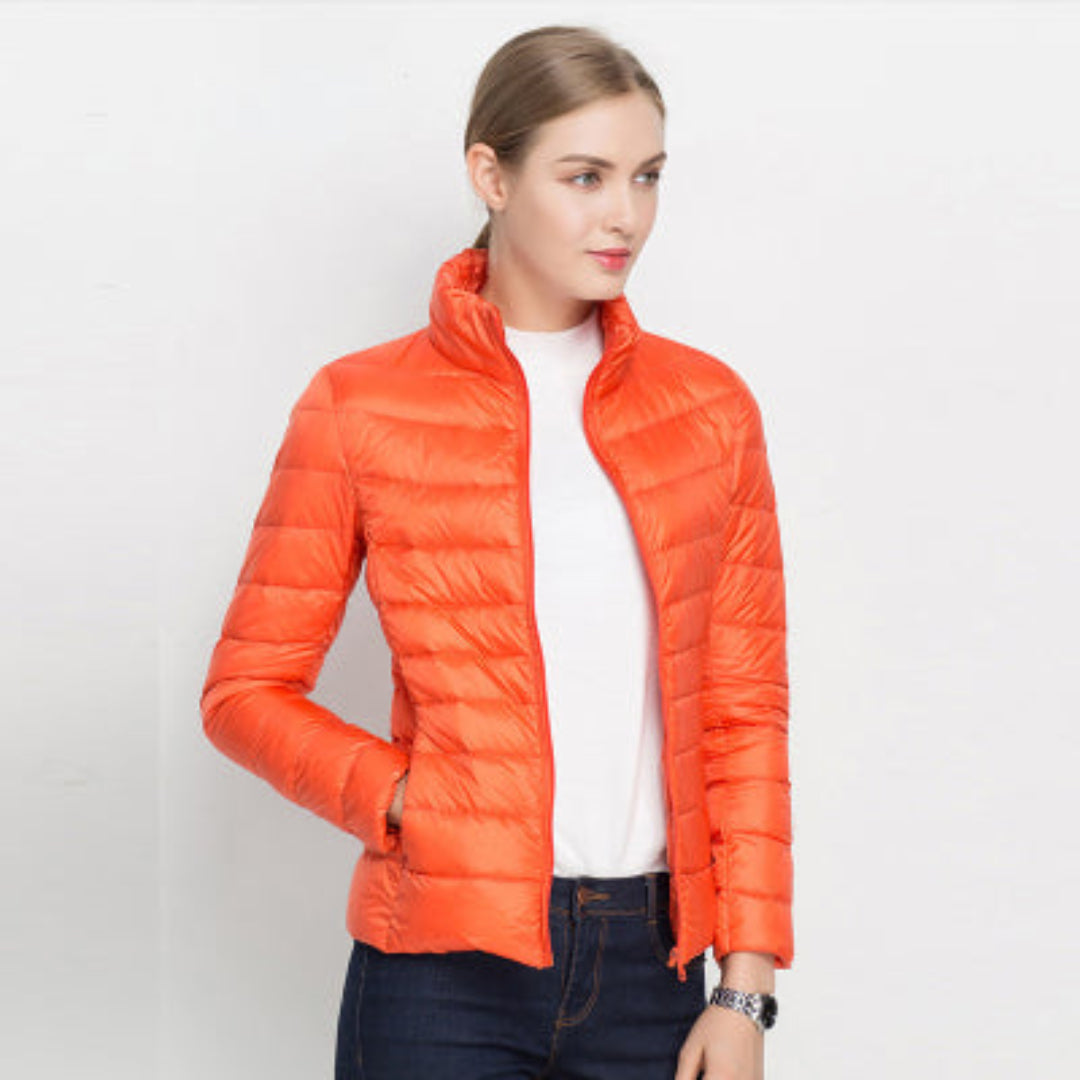 Warm lightweight women's down jacket with slim fit | Short winter jacket