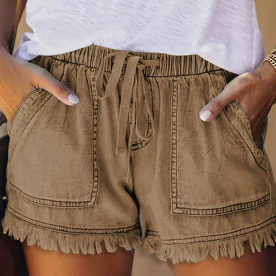 Hochtaillierte Denim-Shorts mit Fransensaum und Kordelzug