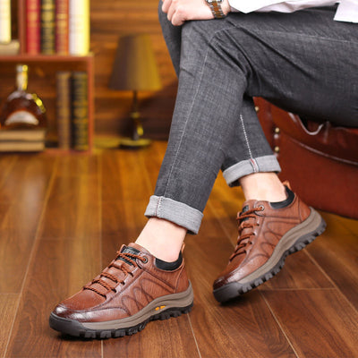 Zapatos ortopédicos transpirables de piel para hombre.